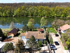 Branesti Vila pe lac cu vedere la padure - Pasarea